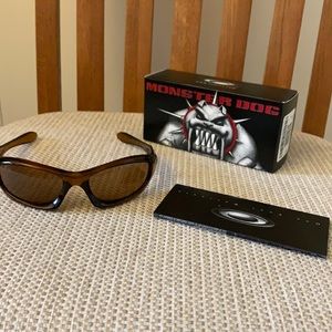 Oakley Monster Dog Women’s Sunglasses